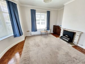 Bedroom- click for photo gallery